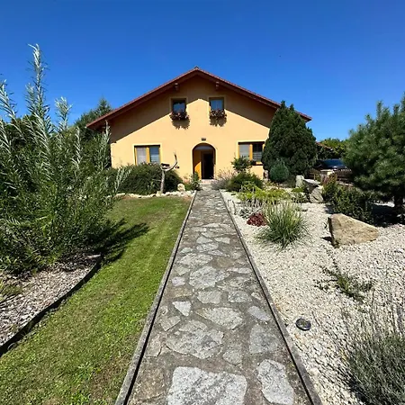 Holiday Home U Lubose Trhove Sviny Exterior photo